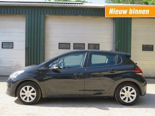 Peugeot 208 1.2 PureTech Blue Lion