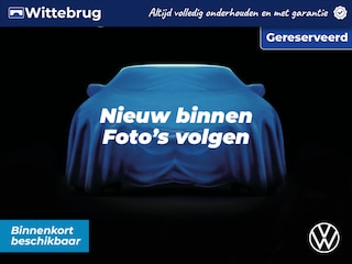 Volkswagen T-Cross 1.5 TSI 150pk R-Line DSG Automaat / Navigatie / APP Connect / LM 17 inch / LED Matrix / Trekhaak afn
