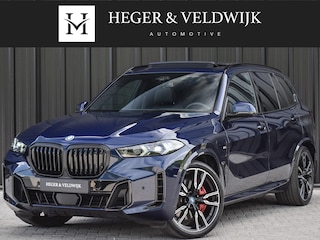 BMW X5 xDrive50e M-SPORT PRO | PANORAMADAK | ACHTERAS BESTURING | ACTIVE CRUISE CONTROL | COMFORT STOELEN | HEAD UP | IONIC GLOW | HARMAN KARDON | 360 CAMERA | ELEKTR. TREKHAAK | SOFT CLOSE | ALCANTARE HEMEL | STOELVERWARMING V+A