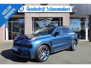 Lynk & Co 01 1.5 261PK! 6.6Kwh LADEN! 360-CAMERA PANO/SCHUIF INFINITY DAB NAVI CARPLAY CAMERA STOELVERWARMING ELEK.ACHTERKLEP 20"LMV