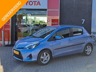 Toyota Yaris 1.5 Full Hybrid Aspiration TREKHAAK AIRCO LM VELGEN