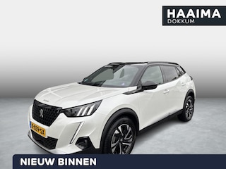 Peugeot 2008 1.2 PureTech GT 130PK AUTOMAAT | Navigatie | Parkeersensoren V + A | Camera | I-Cockpit | All Season banden| Trekhaak | Lage km stand!
