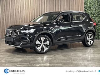 Volvo XC40 T4 Recharge Inscription | Trekhaak | Stoel en Stuurwielverwarming | Lederen bekleding | BLIS Dode Hoek Detectie | Cruise Control | Parkeercamera | 18 Inch | Keyless Drive | Parkeersensoren voor+achter | Elektrisch bedienbare achterklep | Climate Control L