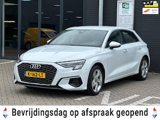 Audi A3 Sportback 30 TFSI Business edition/LED/APP-CONNECT/digitale klok/NL-AUTO NAP!!