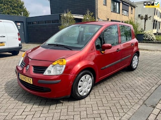 Renault Modus 1.4-16V Dynamique Comfort