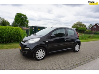 Peugeot 107 1.0 Active nw model AIRCO