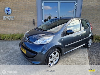 Peugeot 107 1.0-12V XS Urban Move 5Drs Airco