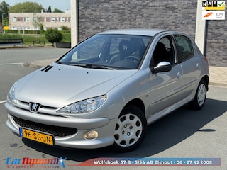 Peugeot 206 1.4 Air-line 3 // AIRCO // VOL ONDERHOUD // NWE APK // NAP // NETTE AUTO