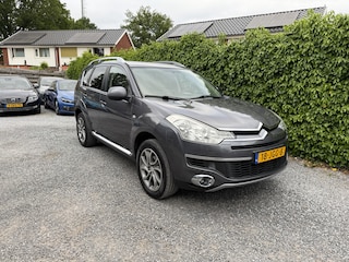 Citroën C-Crosser 2.4-16V Exclusive 7p. Automaat 4WD | Leer | Navi | Xenon | 7 Persoons | Camera | Autom. Airco | Cruise Control | LMV | PDC | Trekhaak | Privacy Glass | APK tot 12-09-2025!