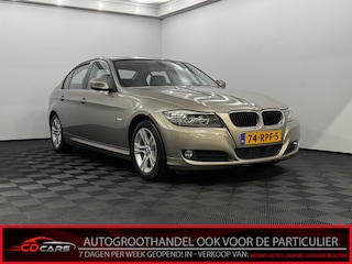 BMW 318i Corporate Lease Luxury Line Leder, Clima, Parkeersensoren, Navi, Keyless start, Cruise control