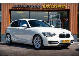 BMW 118i Business+ Keyless Cruise Xenon Automaat! Sportstoelen