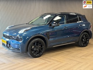 Lynk & Co 01 1.5 AUT. PLUG-IN HYBRIDE PANORAMADAK AIRCO CAMERA CRUISE PDC STOELVERWARMING APPLE CARPLAY