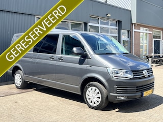 Volkswagen Transporter 2.0 TDI L2H1 DC Btw en Bpm vrij!! DSG Automaat Airco Cruise controle trekhaak 2500kg trekgewicht Telefoonverbinding Parkeersensoren achter 5-Persoons Euro 6 Bpm vrij voor particulier gebruik!!