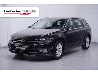 Volkswagen Passat Variant 1.5 TSI Business Virtual Trekhaak Navi Clima Apple Carplay Camera NAP