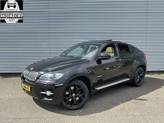 BMW X6 XDrive50i High Executive / 1e Eig / Pano / Navi / cruise / Camera /Speciale Kleur .