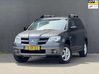 Mitsubishi Outlander Sport 2.0 Invite+