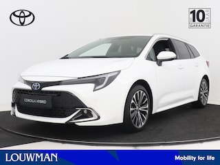 Toyota Corolla Touring Sports 1.8 Hybrid Style Limited | Blind Spot monitor | Parkeersensoren voor + achter | Stoelverwarming | Stuurwiel verwarmd |