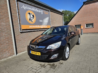 Opel Astra Sports Tourer 1.4 Turbo Anniversary Edition
