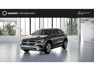 Mercedes-Benz GLA 250 e Luxury Line | Panoramadak | Verwarmd stuur | Distronic |