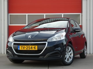 Peugeot 208 1.2 PureTech Like/ lage km/ zeer mooi!