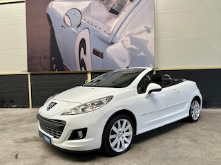 Peugeot 207 CC 1.6 VTi Noir & Blanc