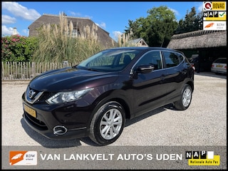 Nissan Qashqai 1.2 Connect Edition Navi, Camera, Stoelverwarming