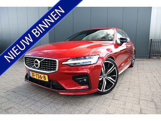 Volvo S60 2.0 T5 Intro Edition R Design Panoramadak  Leder Head-up Trekhaak Camera Polestar Engineered