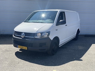 Volkswagen Transporter 2.0 TDI L2H1 DSG airco cruise 1 eigenaar. Volkswagen Transporter 2.0 TDI L2H1 DSG  airco cruise 1 eigenaar.