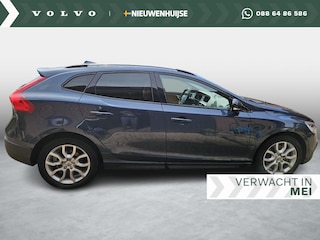 Volvo V40 1.5 T3 Polar+ Luxury