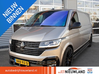 Volkswagen Transporter 2.0 TDI L2H1 28 20 inch lm. lederen bekleding koppejan uitvoering.