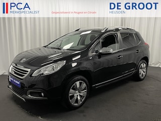 Peugeot 2008 STYLE 82pk Navi | Trekhaak | Panodak | Parkeerhulp