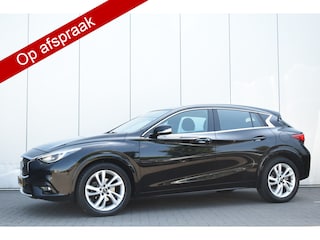 Infiniti Q30 1.6t Premium Leer/Verwarmd Navi/Dab Ecc Cruise Pdc