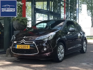 DS 3 1.2 PureTech So Chic | Navigatie | ECC | PDC | Cruise Control | LM Velgen