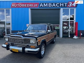 Jeep Wagoneer 