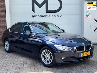 BMW 320i Edition Executive - Dealer onderhouden- LED