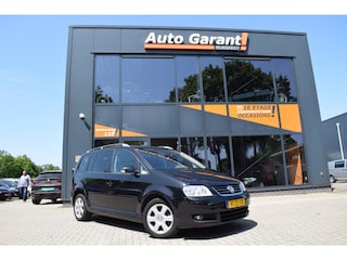 Volkswagen Touran 2.0-16V FSI Highline/clima/stoelverw/nw apk/nw banden