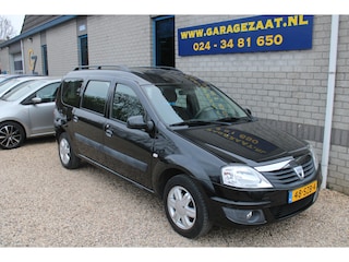 Dacia Logan 1.6-16V Blackline Airco Trekhaak Dakdragers