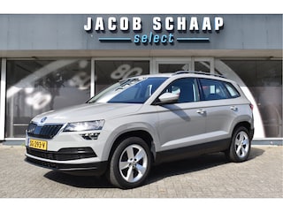 Skoda Karoq 1.5 TSI ACT Ambition Business / Trekhaak / PDC v+a / Carplay / Navigatie