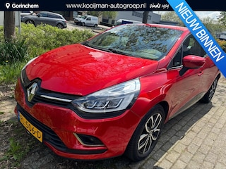 Renault Clio 0.9 TCe Intens | Navigatie | Parkeersensoren voor en achter | Sportstoelen | Climate Control | Keyless entry | 1e eigenaar!