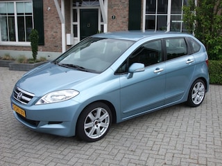 Honda FR-V 1.7i , 6 persoons , Carplay , Climate control , Trekhaak