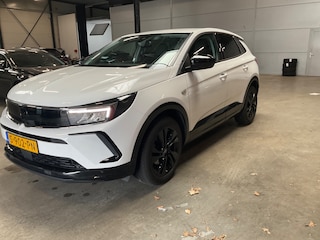 Opel Grandland 1.2 Turbo Level 4 | Apple Carplay/Android Auto|telefoonintegratie premium | Comfortstoel(en) | Extra getint glas