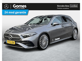 Mercedes-Benz A-klasse 180 AMG Line | Panoramadak | Trekhaak | MULTIBEAM LED Koplampen | Dodehoekassistent | Advanced Sound System | Apple CarPlay | Android Auto | Augmented Reality voor Navigatie | Donkergetint Glas Achter | Sfeerverlichting | Stoelverwarming
