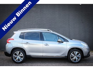 Peugeot 2008 1.2 PureTech Allure Net binnen, wodt nog klaargemaakt