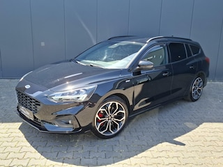 Ford Focus Wagon 1.5 EcoBoost ST Line Business