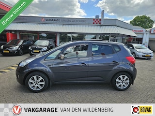 Kia Venga 1.6 CVVT World Cup Edition