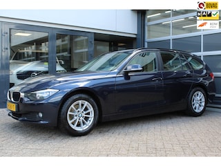 BMW 3-serie Touring 318d High Executive