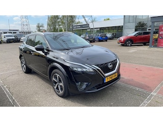 Nissan Qashqai 1.3 MHEV N-Connecta | Design Pack | NL-auto | Lage km-stand |
