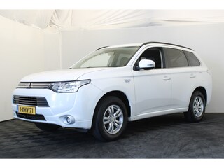 Mitsubishi Outlander 2.0 PHEV Business Edition |Camera|Navi|Trekhaak|
