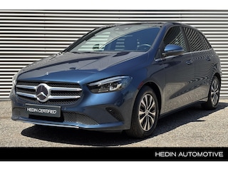 Mercedes-Benz B-klasse 200 Business Solution Nederlandse Auto / Navigatie / Electrsich Schuifdak / Parkeercamera / Volledig digitaal Dashboard / Afneembare trekhaak / Stoelverwarming voor / Cruise control