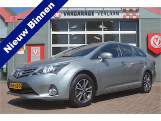 Toyota Avensis Wagon 1.6 VVTi Comfort Trekhaak, 16 inch, cruise contr, boekjes